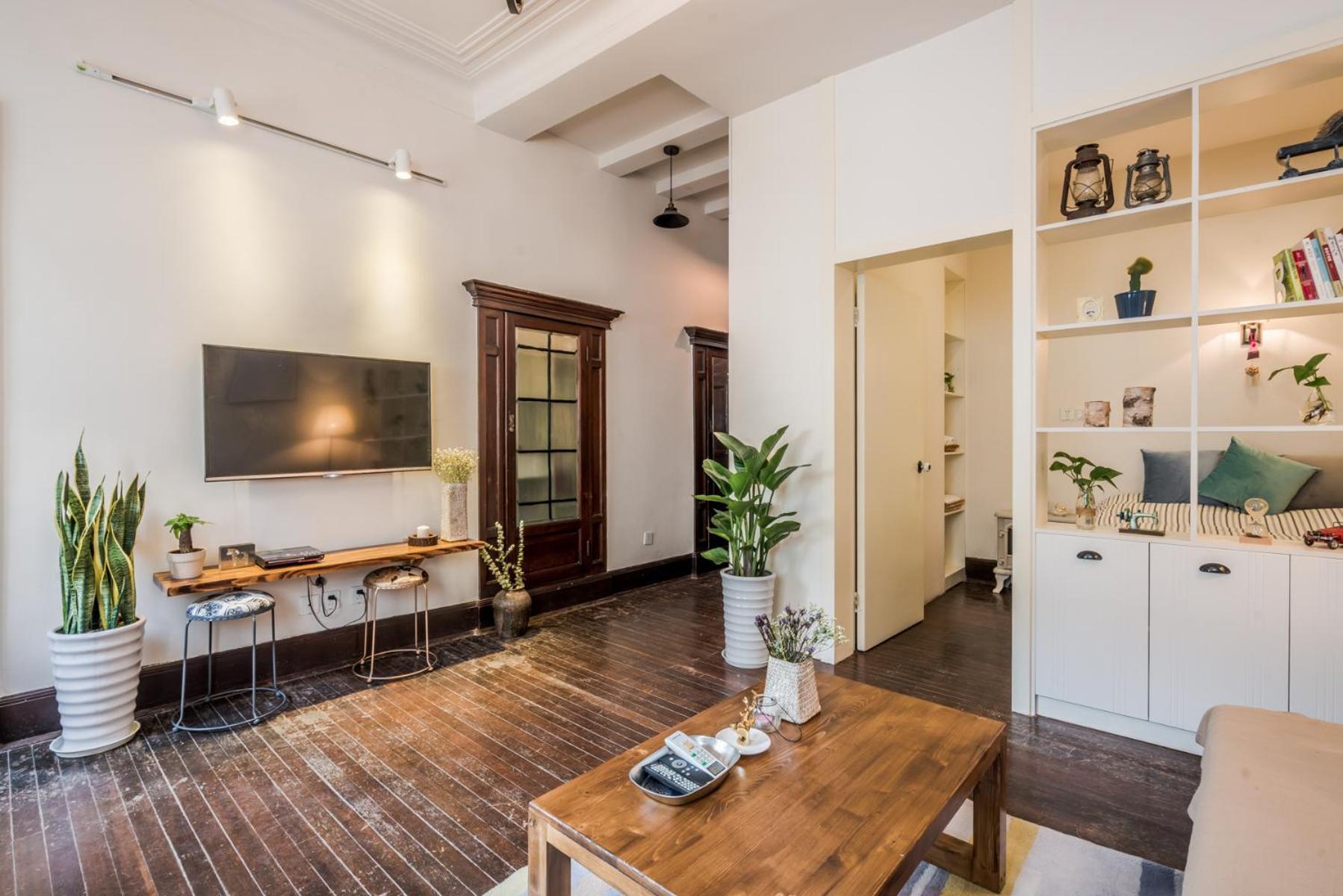 Hills & Xing 48 Near Line1 And Line7 Changshu Road Mid Huaihai Road Apartment
