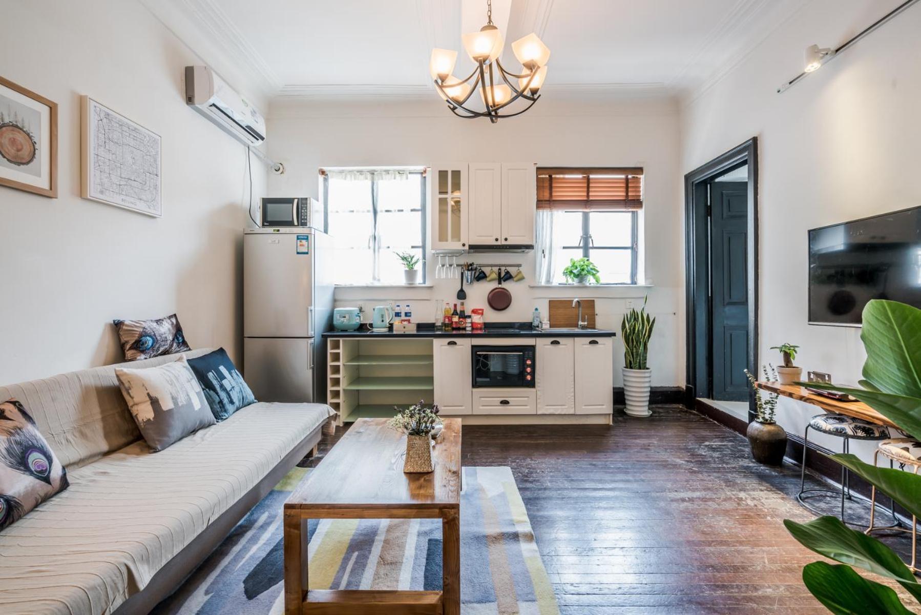 Hills & Xing 48 Near Line1 And Line7 Changshu Road Mid Huaihai Road Apartment *